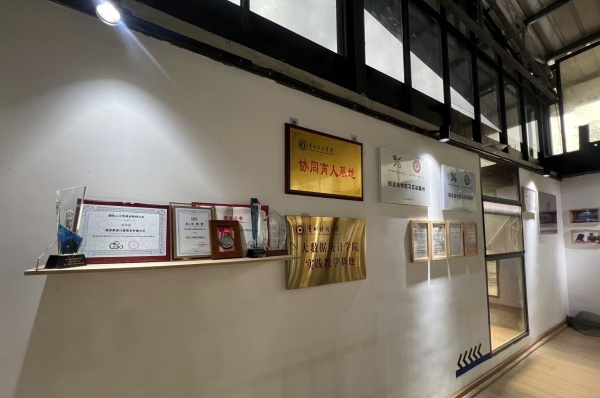 1755152522853882.jpg 1.jpg