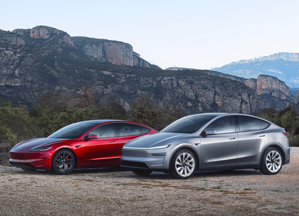 1755487203468571.png 特斯拉2.png